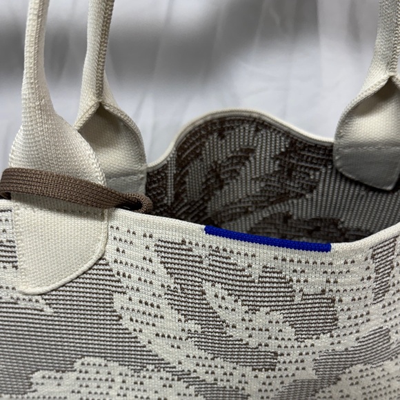 Rothy's Gray and Cream Floral Tote - Picture 3 of 7